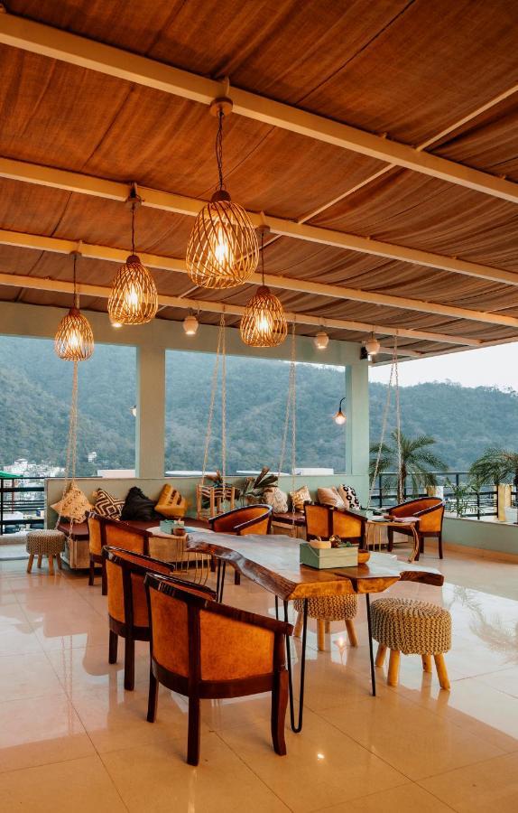 Weekends Forever Rishikesh, Max Laxman Jhula Tapovan エクステリア 写真